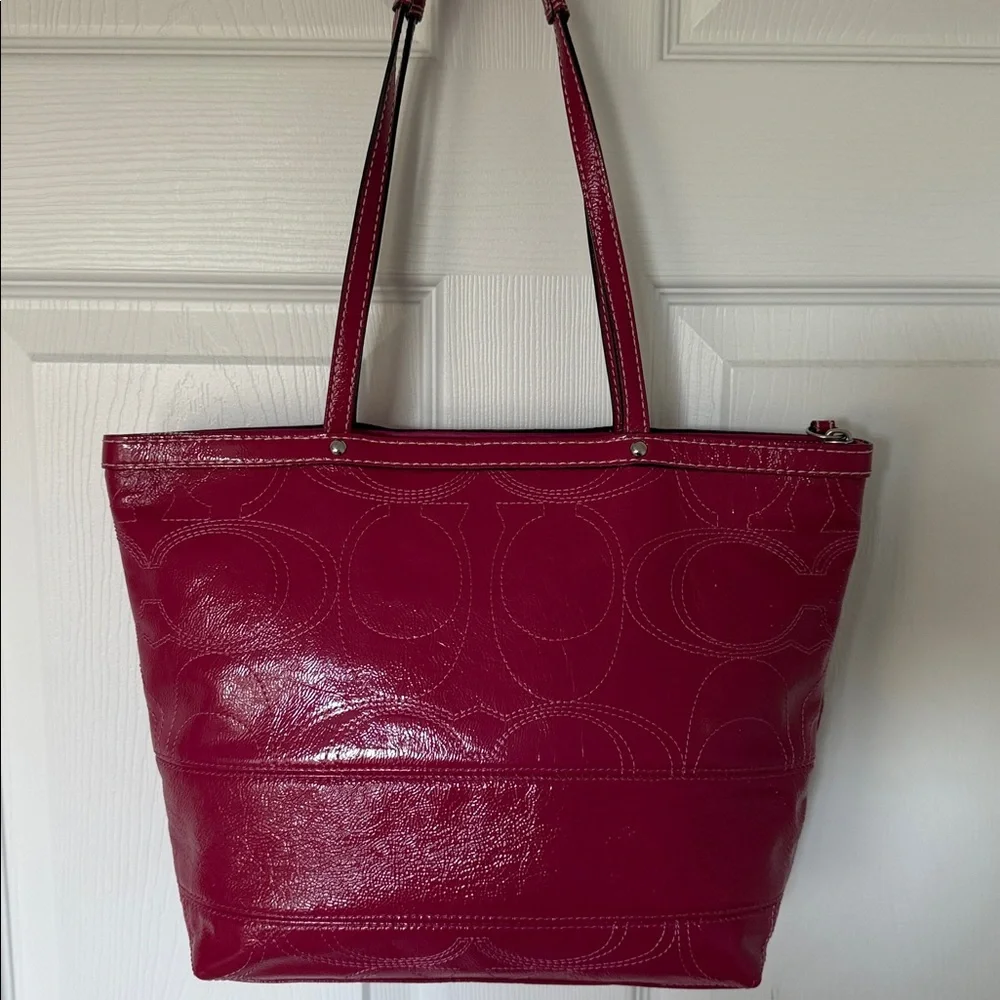 COACH Signature Berry Pink Patent Leather Tote Bag - Picture 16 of 16